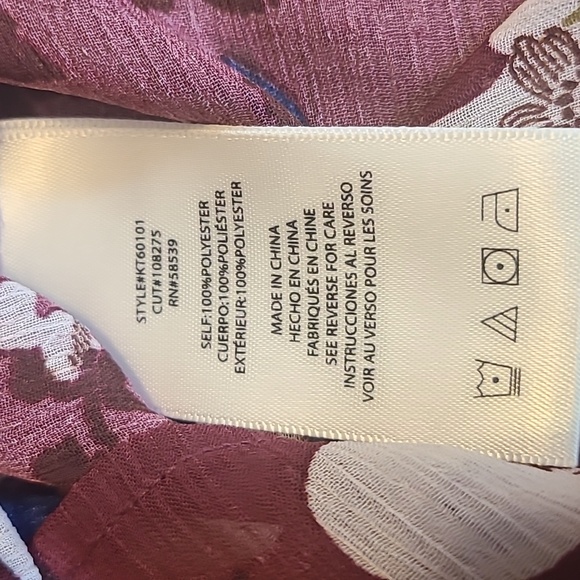 Kut from the Kloth Floral Blouse - Picture 8 of 11